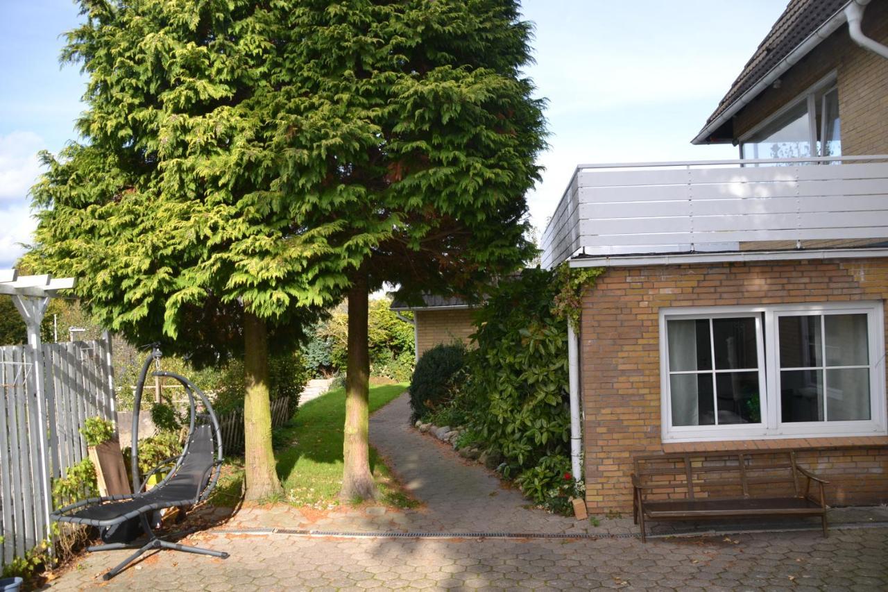 Eindecker - Studioapartment Im Erdgeschoss Mit Gartenmitbenutzung Flensburgo Exterior foto